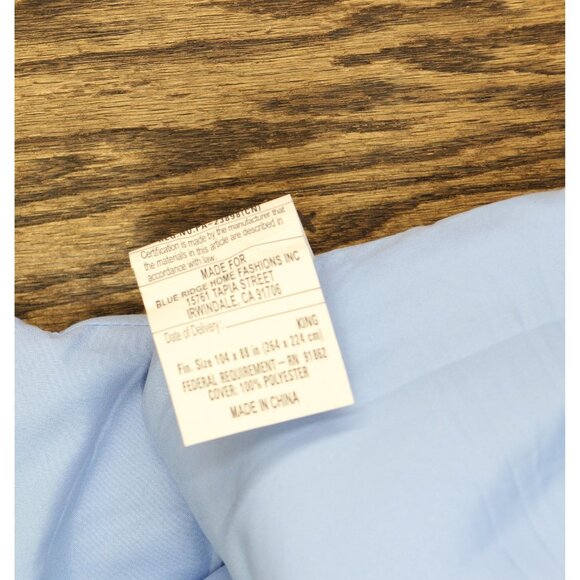 NEW Royal Luxe Alternative Light Warmth Microfiber Comforter Medium Blue King - Picture 4 of 4